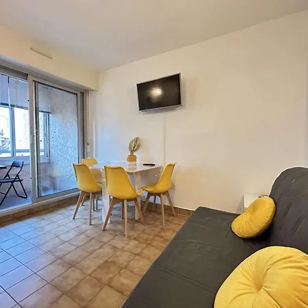 : 2 Pieces, 4 Couchages Avec Piscine Et Parking Inclus - Fr-1-226-556 سانت ماكسيم