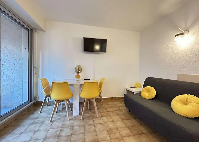 Lägenhet : 2 Pieces, 4 Couchages Avec Piscine Et Parking Inclus - Fr-1-226-556 Sainte-Maxime